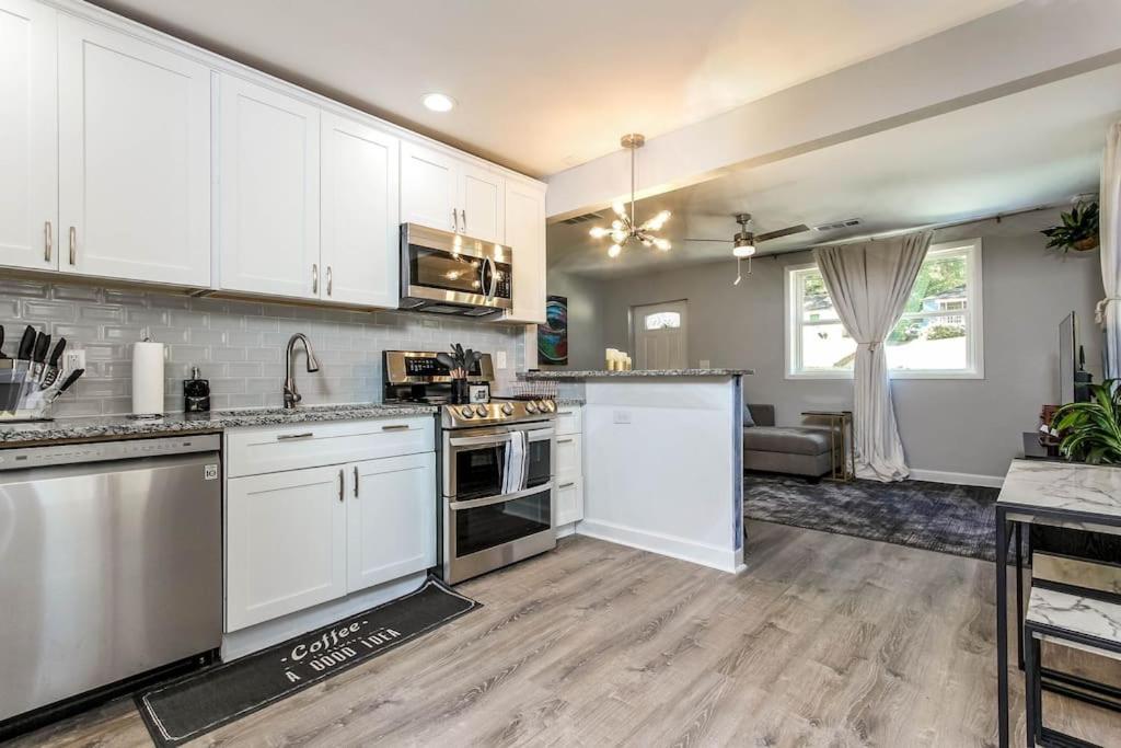 West End Bungalow Perfect To Work, Play, & Escape Atlanta Dış mekan fotoğraf
